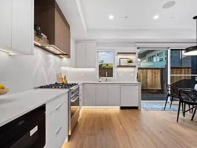 Townhouse for sale in Vancouver, Vancouver West, 1135 W 33rd A.