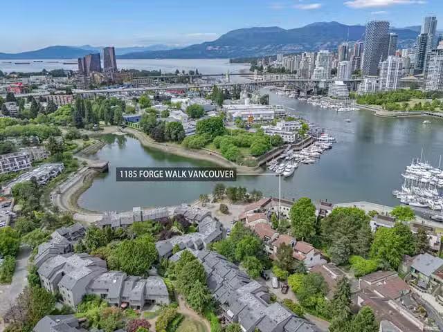 Townhouse for sale in Vancouver, Vancouver West, 1185 Forge Wa.