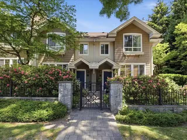 Townhouse for sale in Vancouver, Vancouver West, 13 5605 Hampt.
