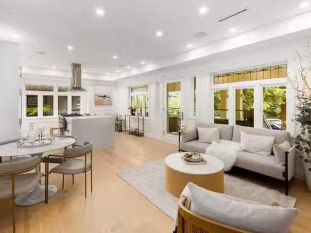 Townhouse for sale in Vancouver, Vancouver West, 2014 W 15th A.