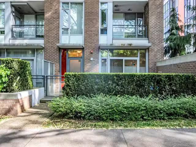 Townhouse for sale in Vancouver, Vancouver West, 2021 W 10th A.