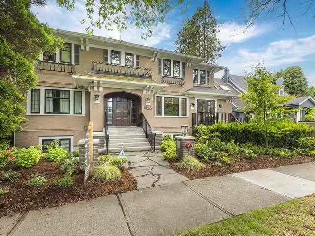 Townhouse for sale in Vancouver, Vancouver West, 2 1456 W 45th.