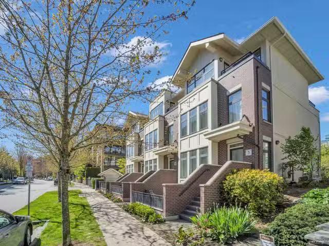Townhouse for sale in Vancouver, Vancouver West, 2 5879 Gray A.