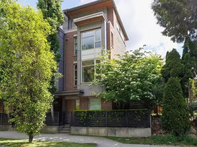 Townhouse for sale in Vancouver, Vancouver West, 5552 Oak Stre.