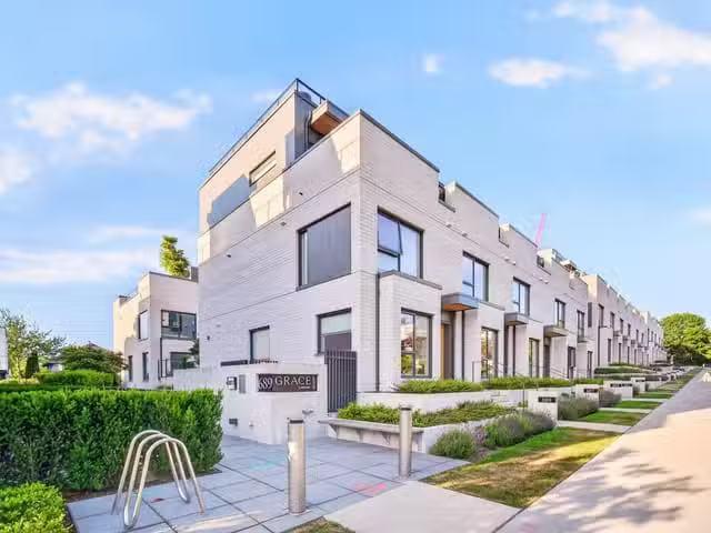 Townhouse for sale in Vancouver, Vancouver West, 675 W 30th Av.
