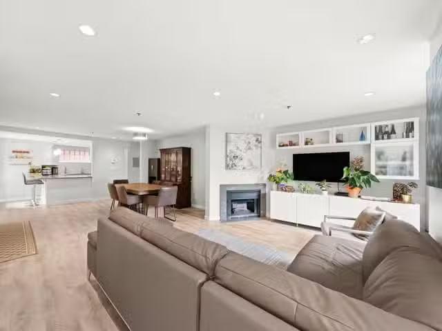 Townhouse for sale in Vancouver, Vancouver West, 601 W 16th Av.