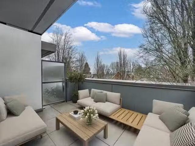Townhouse for sale in Vancouver, Vancouver East, 202 2075 E 1s.