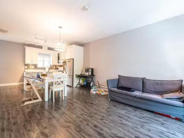 Townhouse for sale in Vancouver, Vancouver East, 205 2263 Triu.