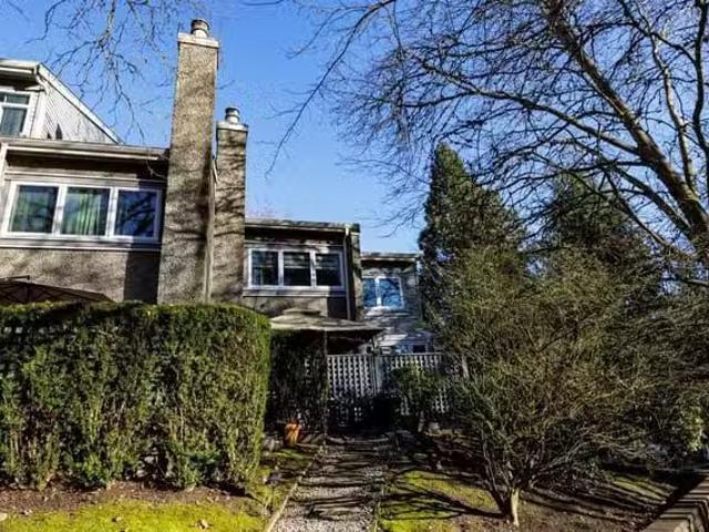 Townhouse for sale in Vancouver, Vancouver East, 3340 Marquett.