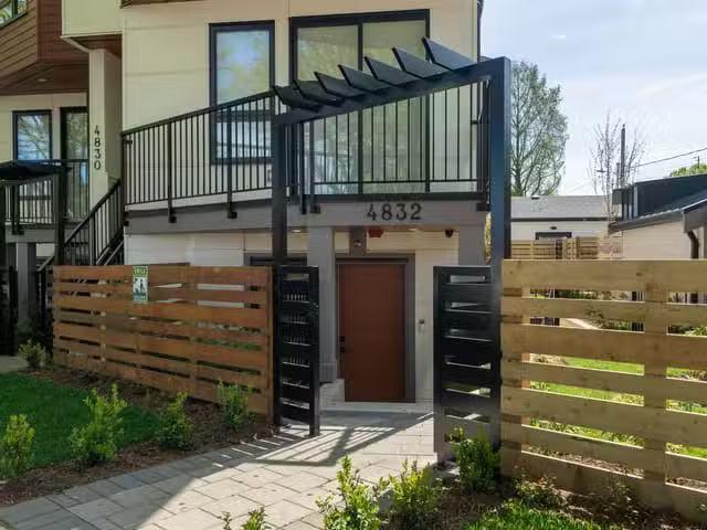 Townhouse for sale in Vancouver, Vancouver East, 4832 Duchess.