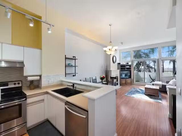 Townhouse for sale in Vancouver, Vancouver East, 5 3586 Rainie.