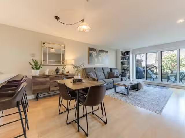 Townhouse for sale in Vancouver, Vancouver East, 6 2150 Se Mar.