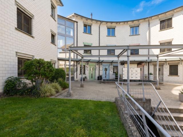 Townhouse Feeling in Aadorf Maisonette
