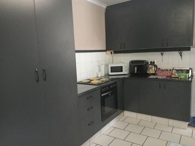 Townhouse in Amanzimtoti For Sale