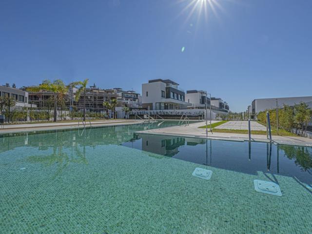 Townhouse in Atalaya Isdabe