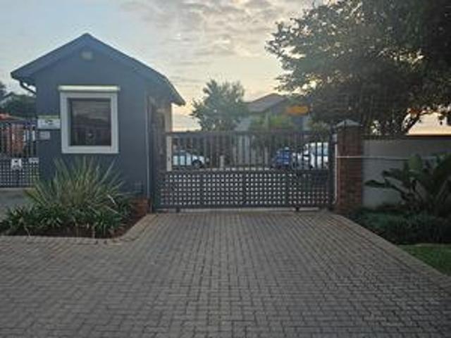 Townhouse in Birch Acres