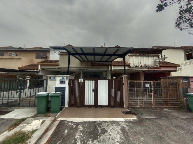 TownHouse Jalan Seri Putra Bandar Seri Putra Kajang