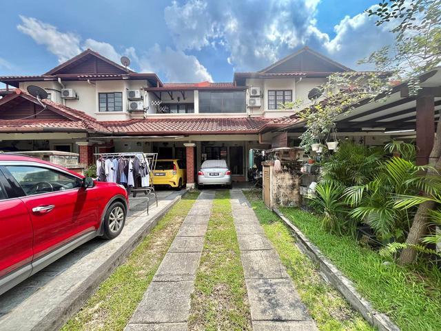 Townhouse Lower Unit Desa Damai Cheras