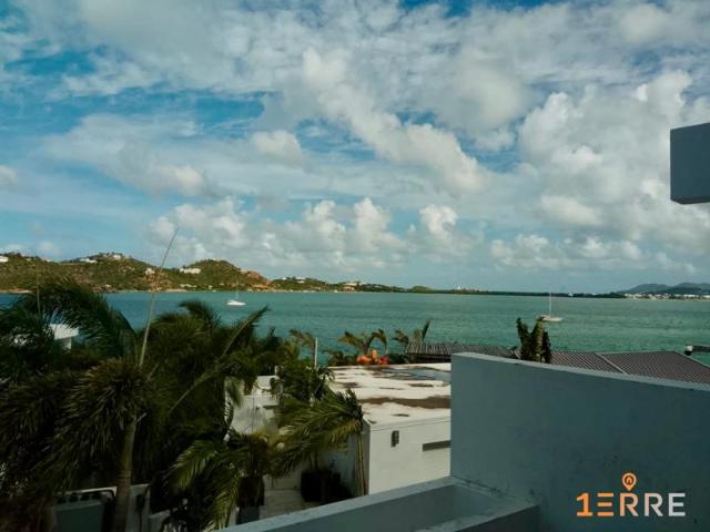 Townhouse moderne 3 chambres 214m2 Vue lagon