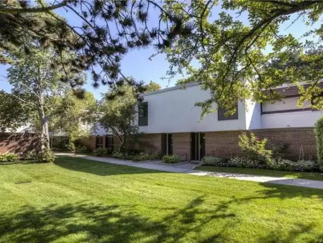 Townhouse North York ON 98464102