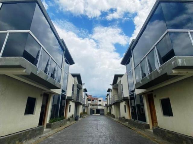 Townhouse, Naguanagua, Terrazas de Manantial, Res. Naiguata NG8425063