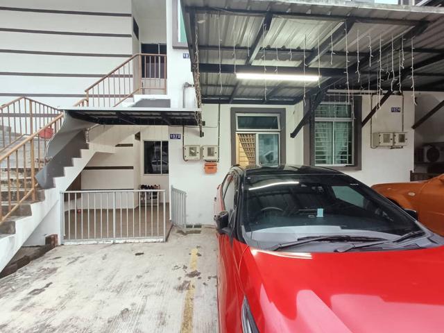 Townhouse Scientex Senai Tingkat Bawah Can Full Loan Below Price Value