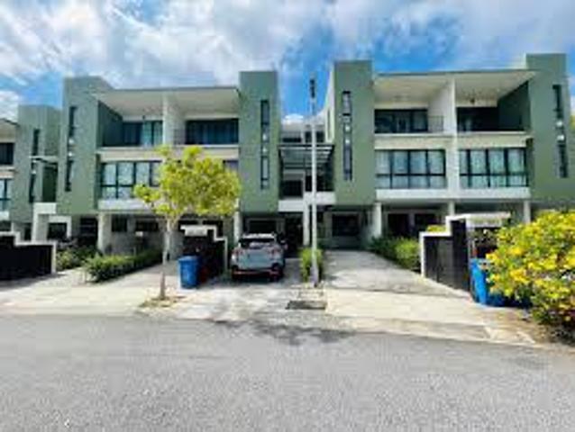 Townhouse Premier Garden Town villas CAHAYA SPK Seksyen U9 Shah Alam