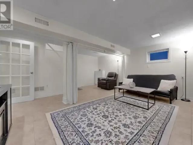 Townhouse Richmond Hill ON 103119126