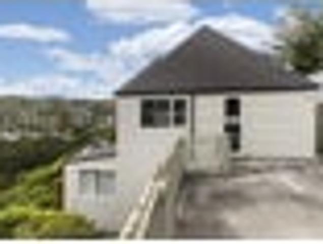 Townhouse with views and city on your doorstep!