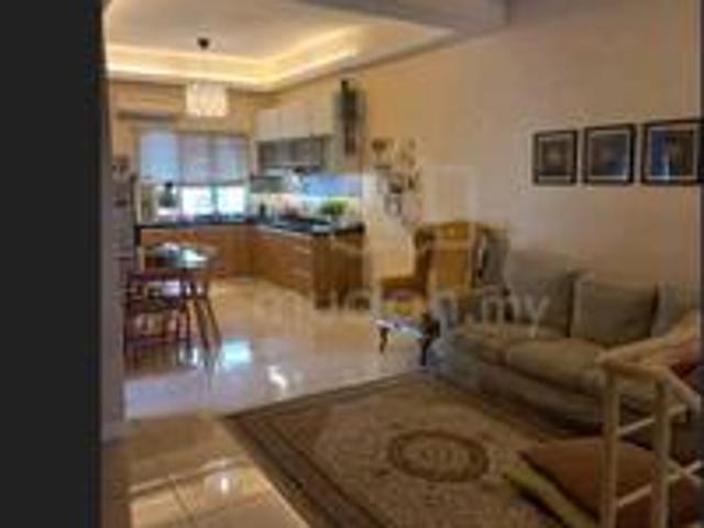 TOWNHOUSE Townvilla Taman Tasik Puchong