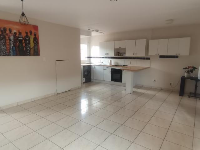 Townhouse To Rent in Moreleta Park, Pretoria