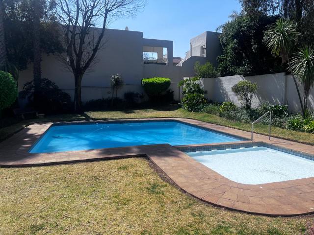 Townhouse To Rent in Sandton