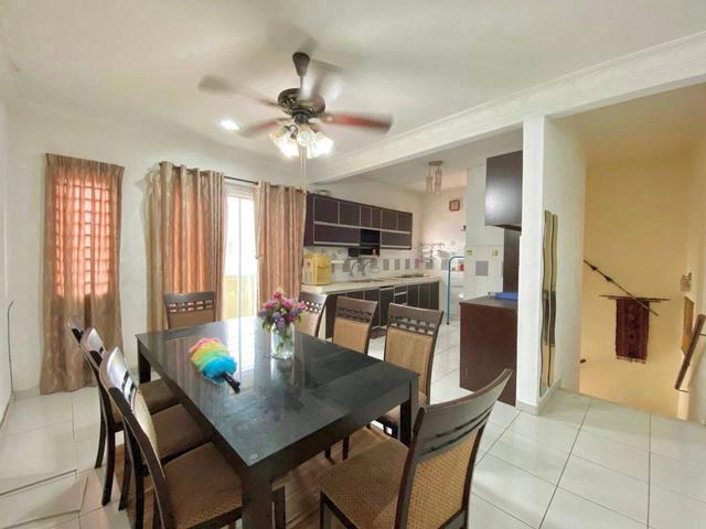 Townhouse Taman Amansiara Bandar Baru Selayang BELOW MARKET