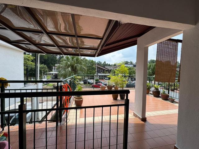 TownHouse Taman Equine Jalan Equine 2b Seri Kembangan