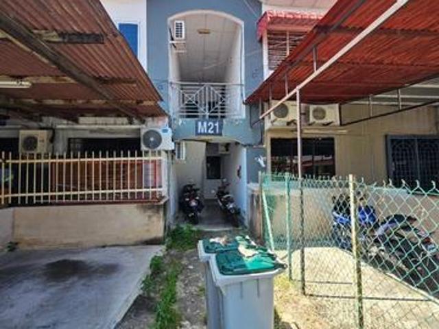 TOWNHOUSE Tingkat Atas Taman Merdeka Jaya Batu Berendam Melaka
