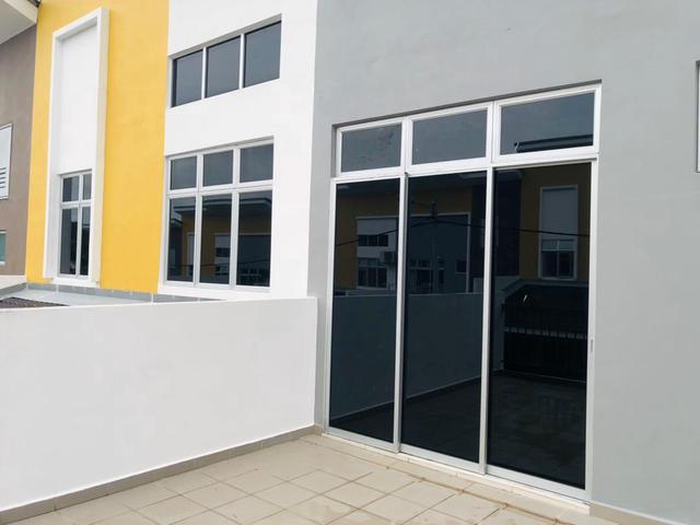 Townhouse upper floor at Durian Tunggal
