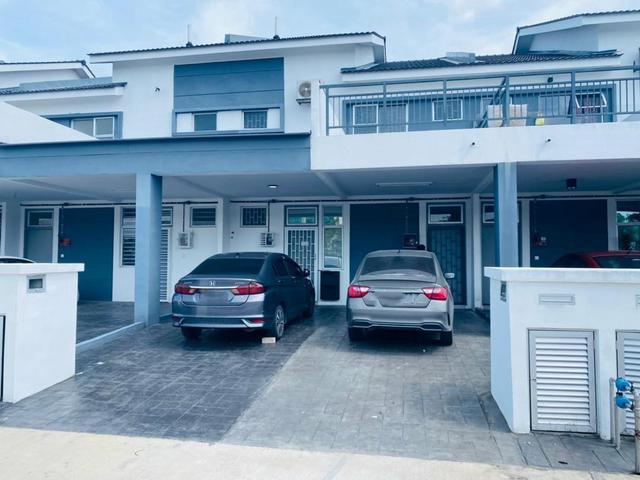 Townhouse Upper floor near Econsave Alam Jaya Puncak Alam Alam Perdana