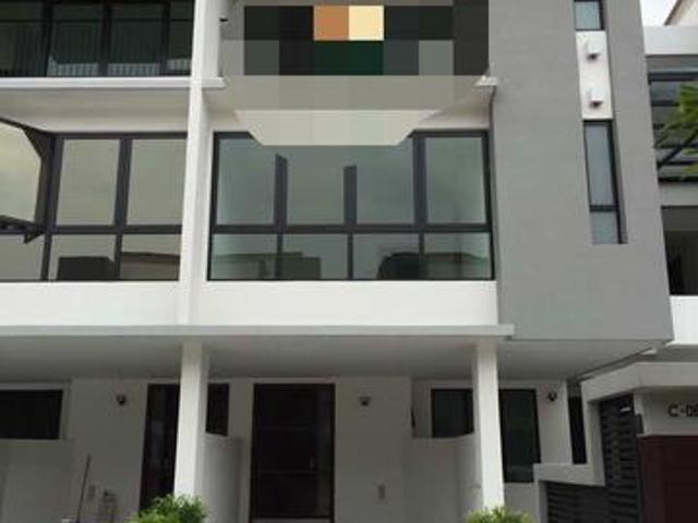 Townhouse Villa Cahaya SPK Shah Alam FOR SALE