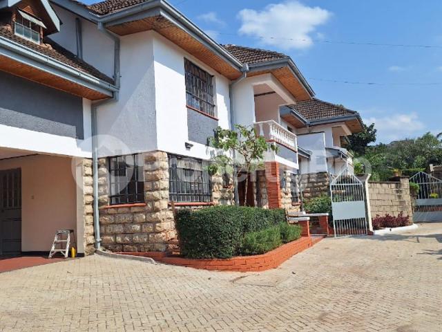 Townhouses Houses for rent Runda Nairobi PID: 2BMAX | PropertyPro Kenya