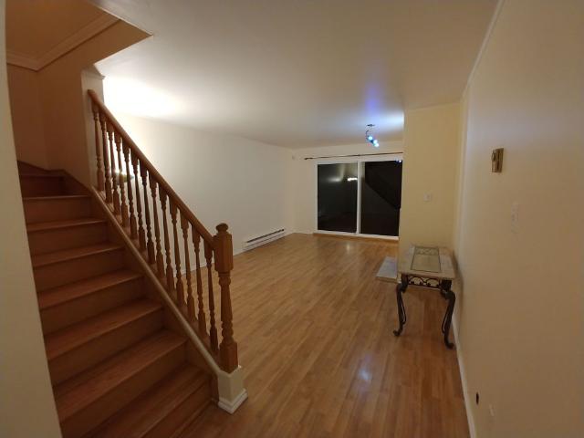 Townhome in Desireable Tall Timbers Area