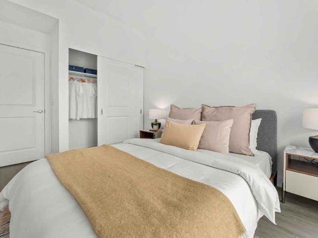Towns On Danforth 2 Bedroom Apartment for Rent at 41 41 Danforth Road, Toronto, ON M1L 0J6 Oakridge