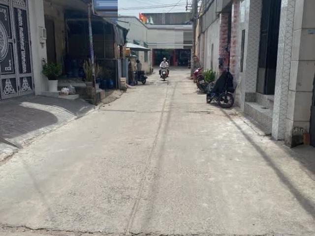 Tl2 Nhà Tỉnh Lộ 10 Xe Hơi Ngủ Trong Nhà 112M2 Chỉ 6.1 Tỷ 3 Tầng Đúc Kiên Cố Nhà Mới Ở Ngay