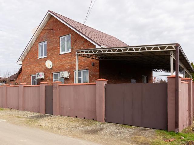 Тлюстенхабль пгт, Кирова ул,8