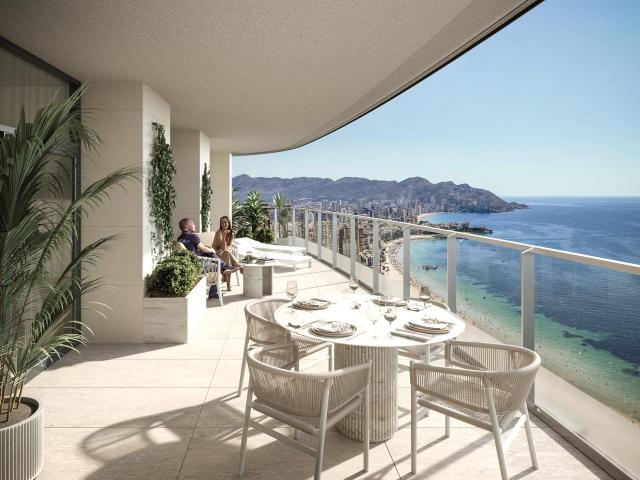 Tm Tower se sitúa en Benidorm, a 150 metros de la playa de P. 212m² Benidorm