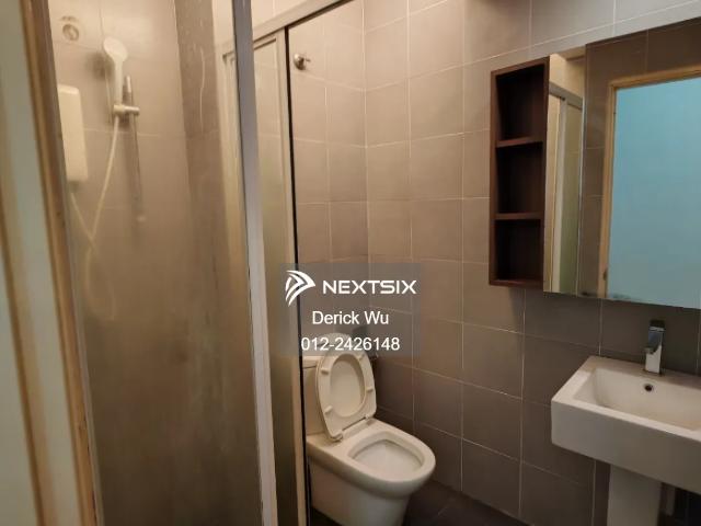 Tmn Aman Larkin @ 2.5 Storey for Rent
