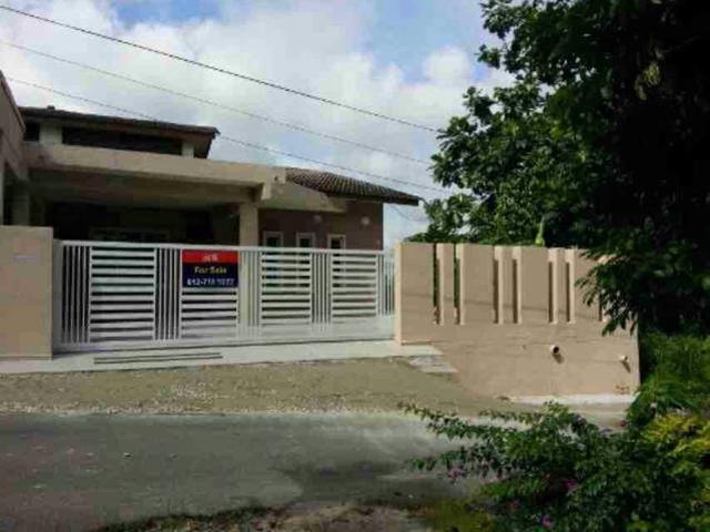Tmn Broleh semi d