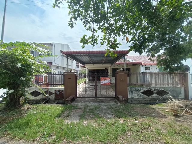 Tmn Golf SemiD House For sale