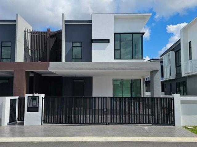 Tmn Gaya Evora Semi D Double Storey For Rent Nego