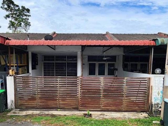 TMN DESA MAKMURMENGADAP PADANGFULL LOANZERO DOWNPAYMENT 1350sqf