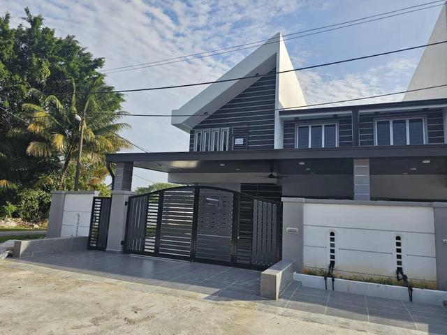 TMN KHIR JOHARI FURNISHED RENO SPACIOUS HIGH END SemiD